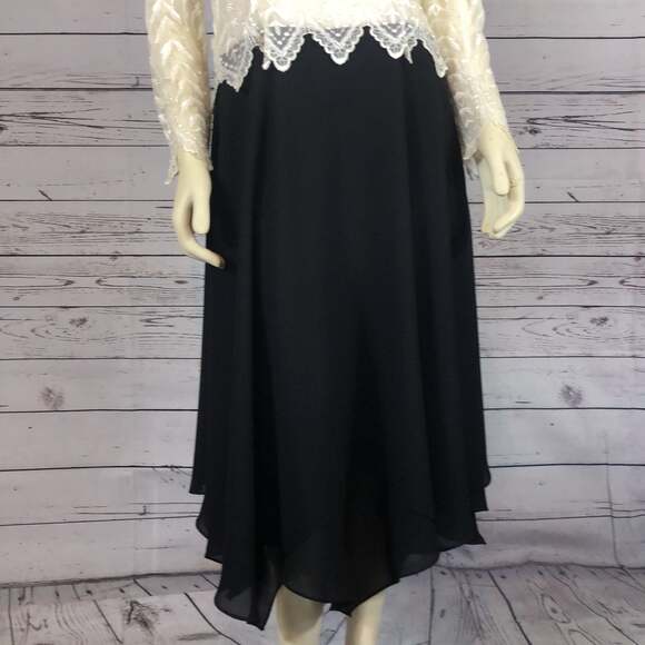 Vintage Cachet By Bari Protas dress with Embroidered lace black cream size 9-10 - Picture 4 of 12